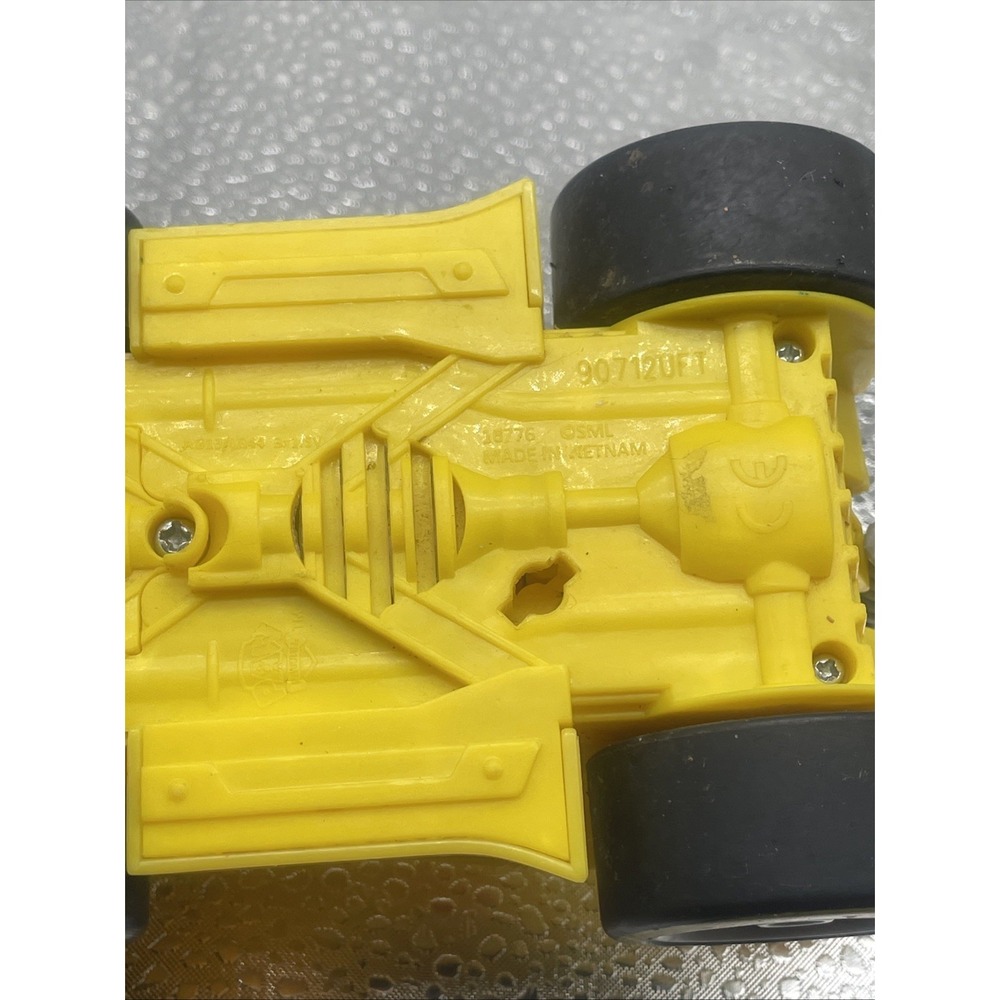 PAW PATROL READY RACE RESCUE DIE-CAST RUBBLE CAR - Picture 8 of 9